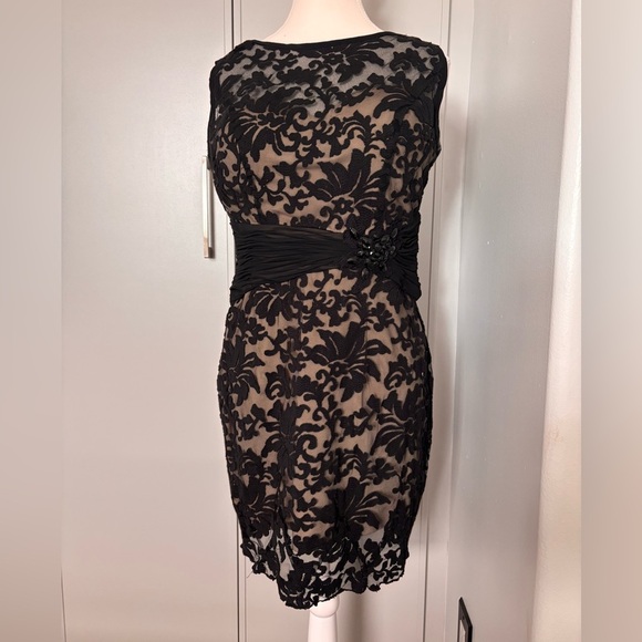 Montage by Mon Cheri Black Lace Mini Dress - Picture 10 of 11